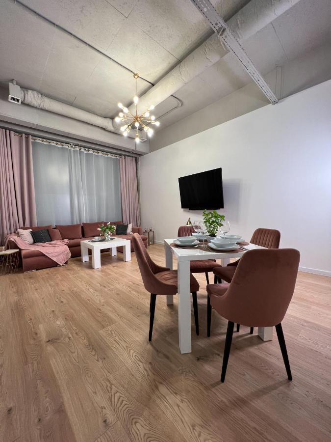 Mojemiedzyzdroje Lu 7A - Luksusowy Apartament 100 Metrow Od Morza المظهر الخارجي الصورة